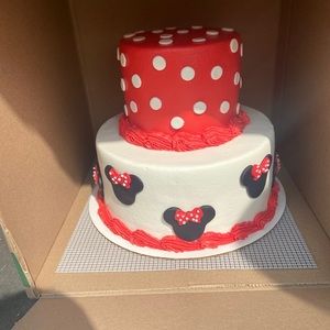 Meet your Posher, Whitney